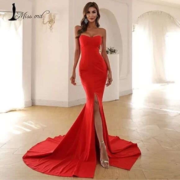 Miss ord Strapless Asymmetric Slit Front Sweetheart Wedding  Red Dress - Picture 4 of 16